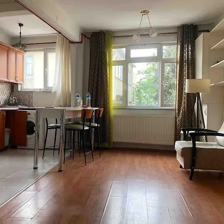 A Peaceful In Besiktas / Abbasaga Apartmán